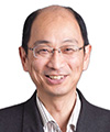 浅⽻ 登志也 氏